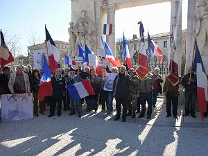 2012 03 10 NIMES MANIF CONTRE COLLOQUE DU FLN (40) PAR GV